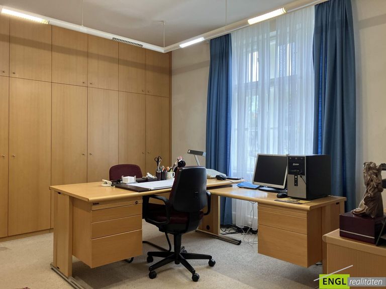 Büro Erdgeschoss