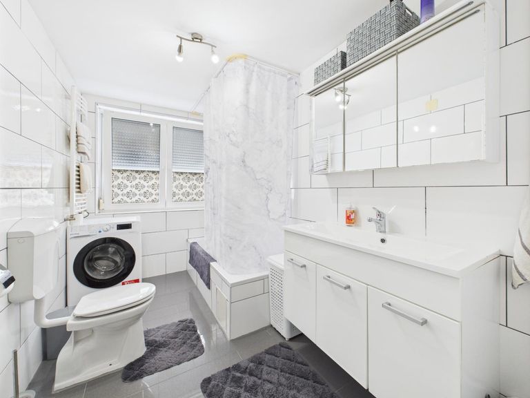 Badezimmer OG