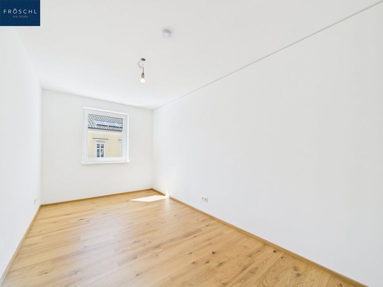 Ansicht Schlafzimmer 1 Top 13