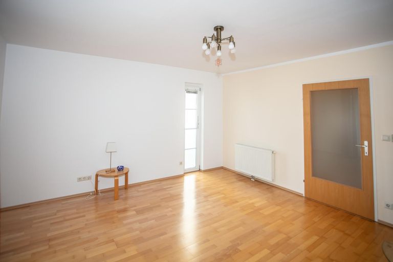 Wohnzimmer Ansicht 2