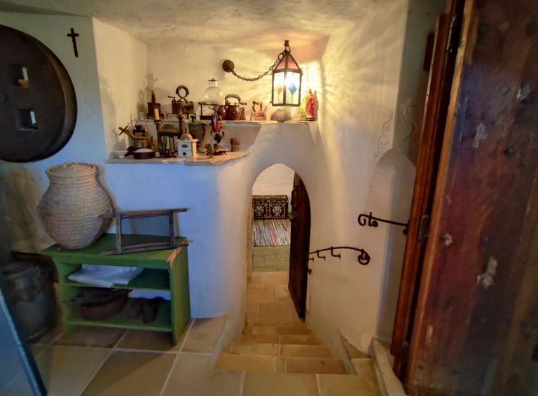 Abgang ins Kellerstöckl