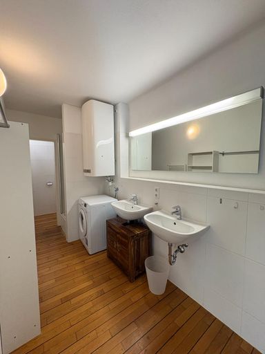 Badezimmer 2