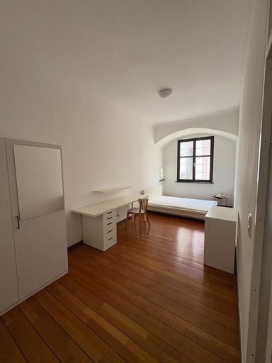 Zimmer 5