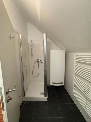 Badezimmer 1