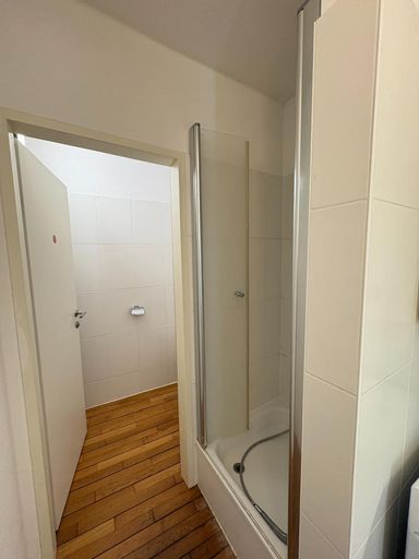 Badezimmer 2