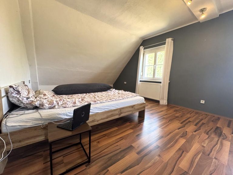 Schlafzimmer Wohnung 4