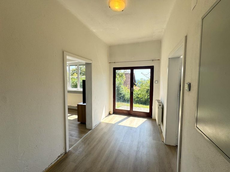 Gang Wohnung 1