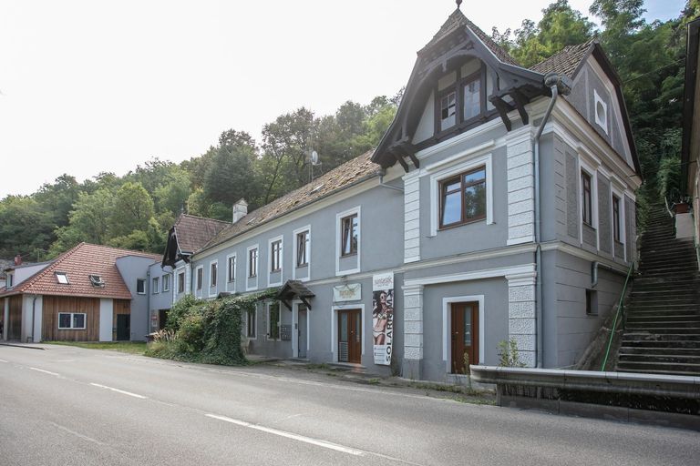 Straßenansicht