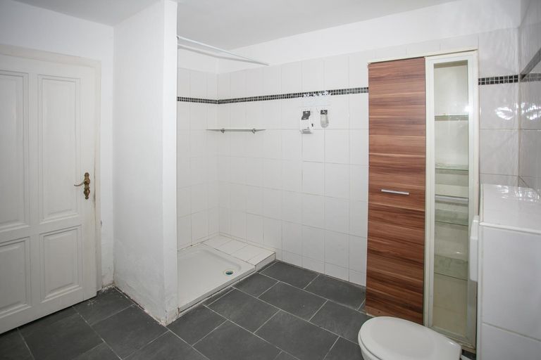 Altbau Whg Top3_Badezimmer