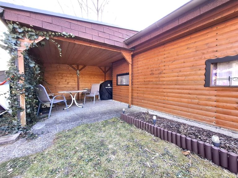 überdachte Sitzecke