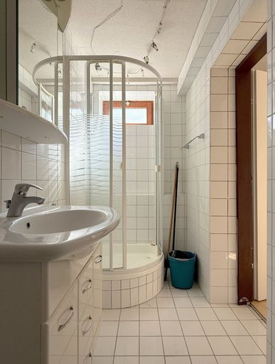 Untergeschoss - Badezimmer