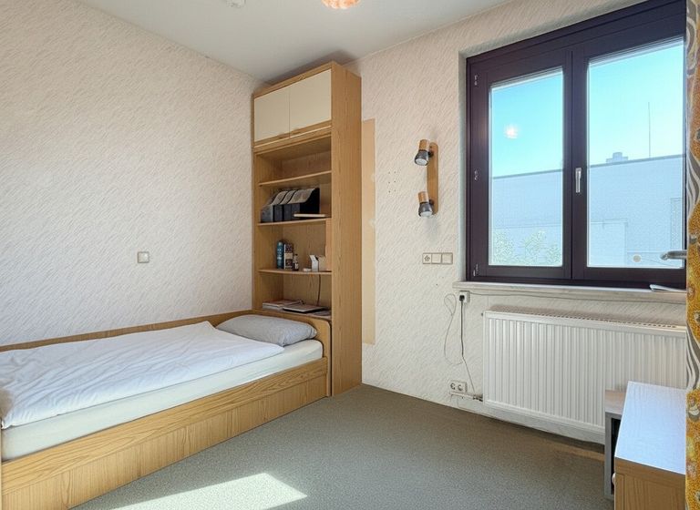 Erdgeschoss - Schlafzimmer 2