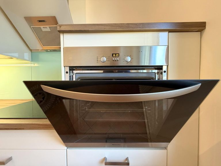 Küchendetail / Backofen von Miele