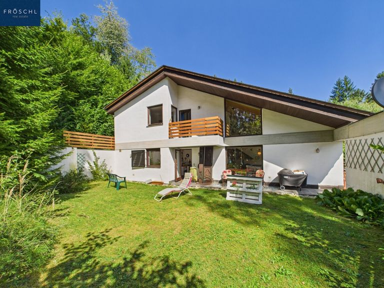 Ansicht Haus C vom seitlichen Garten