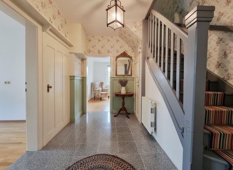 Vorzimmer / KI-generierte Inhalte