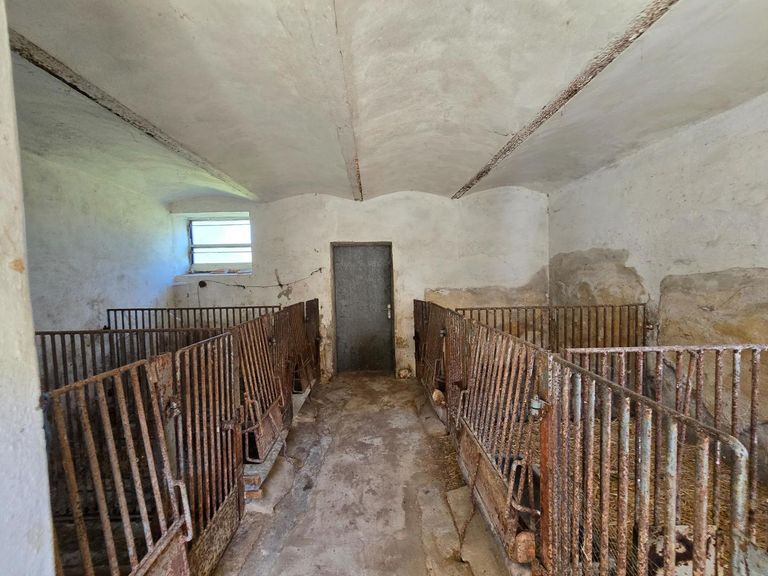 ehemalige Stallungen