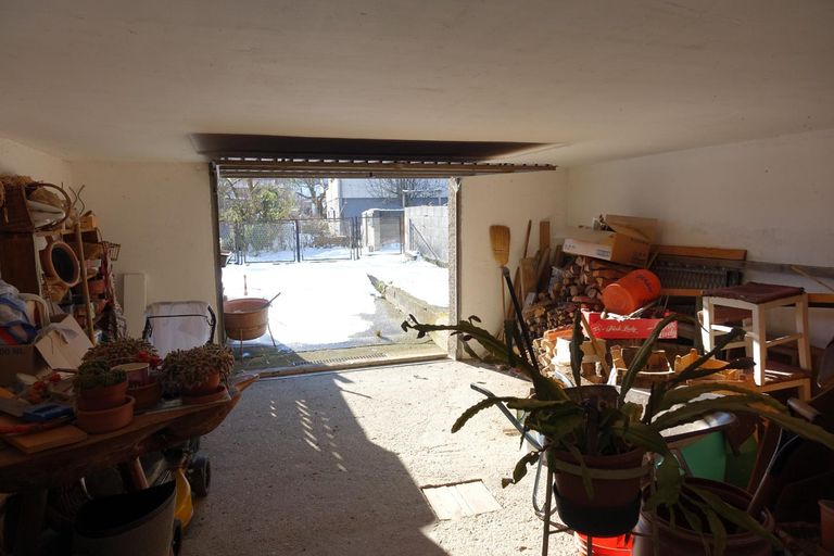 Garage im Keller