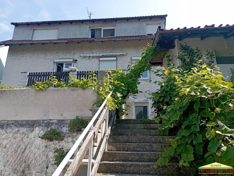 Hausansicht-Gartenseitig