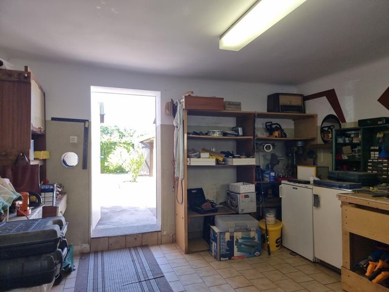 EFH 2000 12 Werkstatt