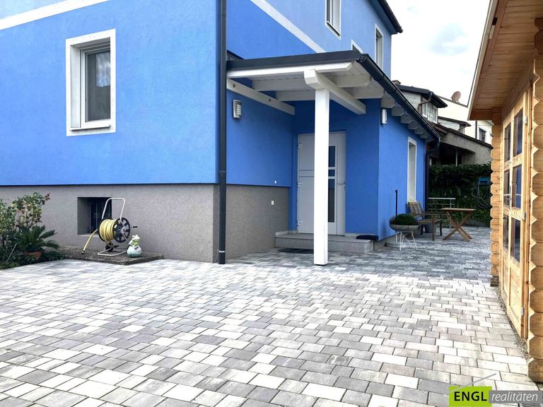 Vorplatz-PKW Abstellplatz