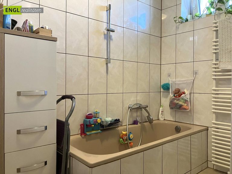 Badezimmer im Erdgeschoss