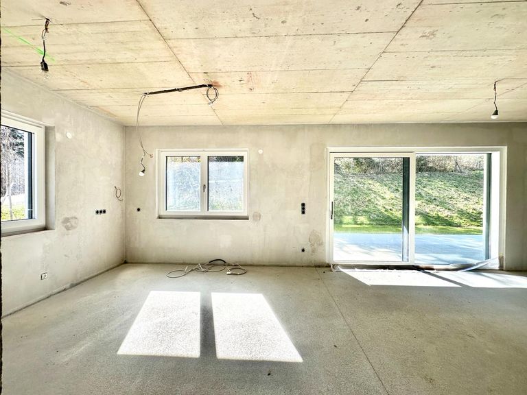 Wohn-/Ess-/Küchenbereich