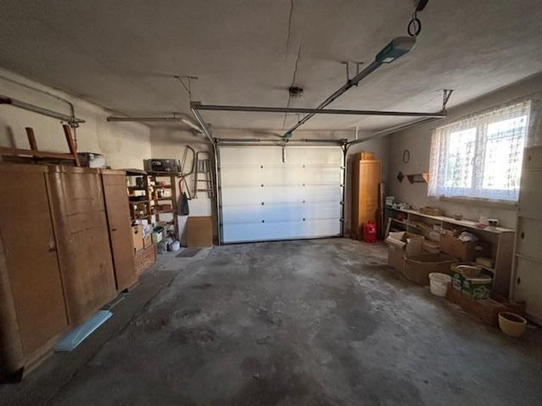 Garage 1