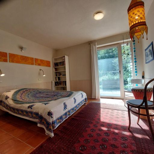 Zimmer 4 mit Badezimmer 2