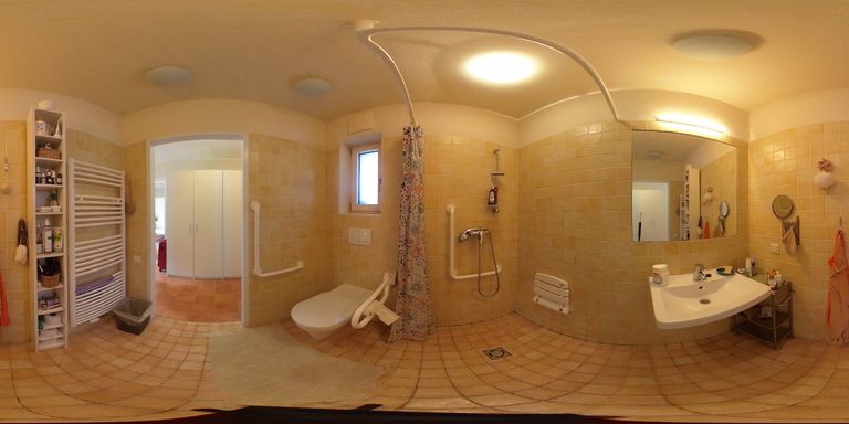 Badezimmer 2