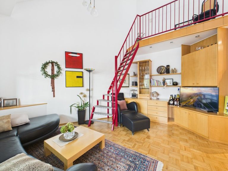 CAM04191G0-PR0058-STILL008