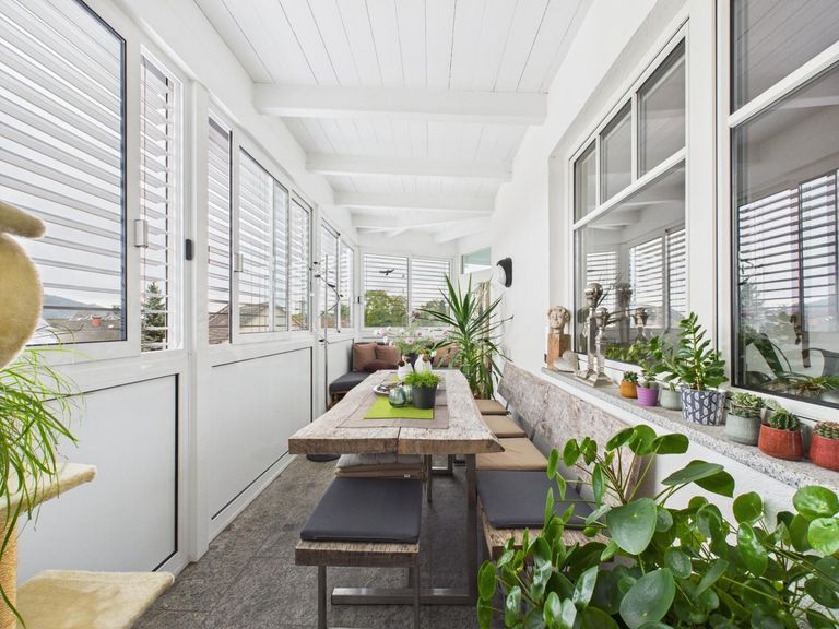 CAM04191G0-PR0058-STILL002