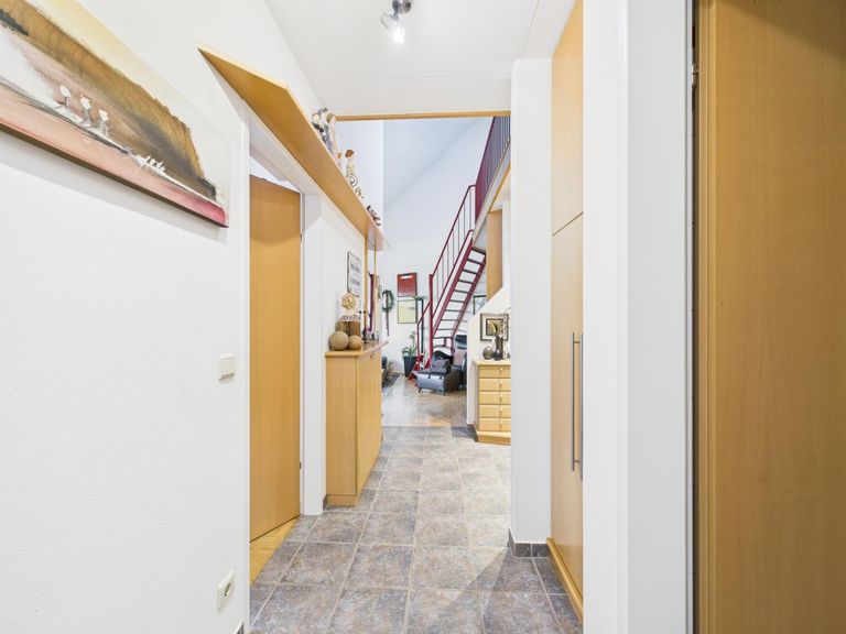 CAM04191G0-PR0058-STILL012