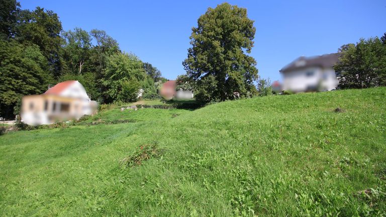 Unbebautes Grundstück