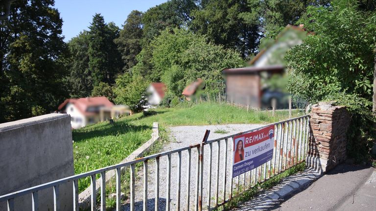 Zufahrt Unbebautes Grundstück