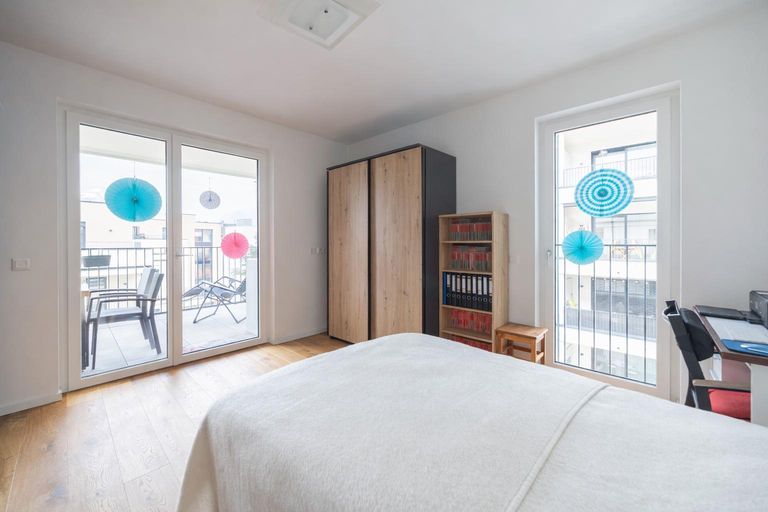 Schlafzimmer 1