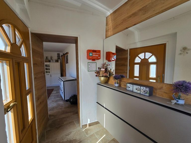 Diele - Blick in die Küche