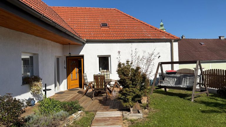 Eingang mit Terrasse