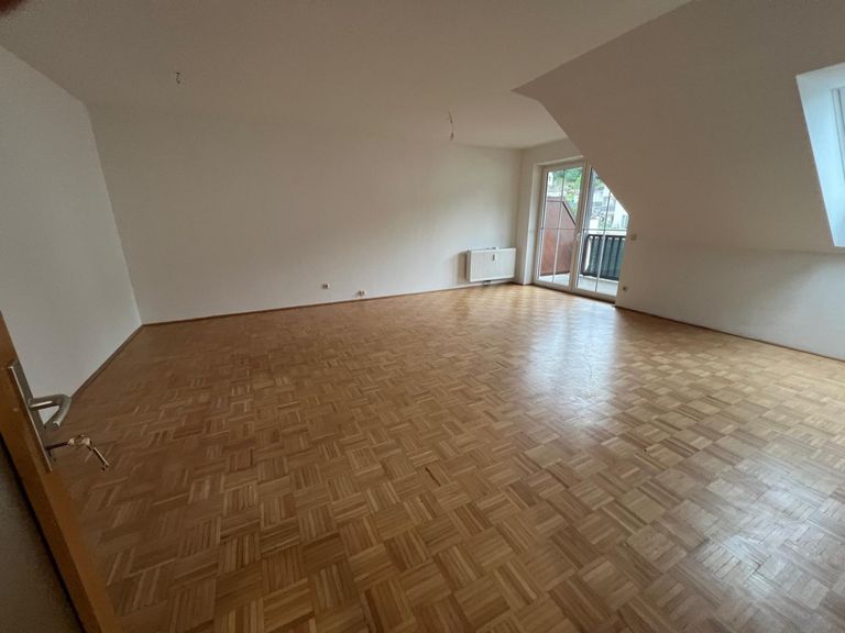 Wohn-/Esszimmer