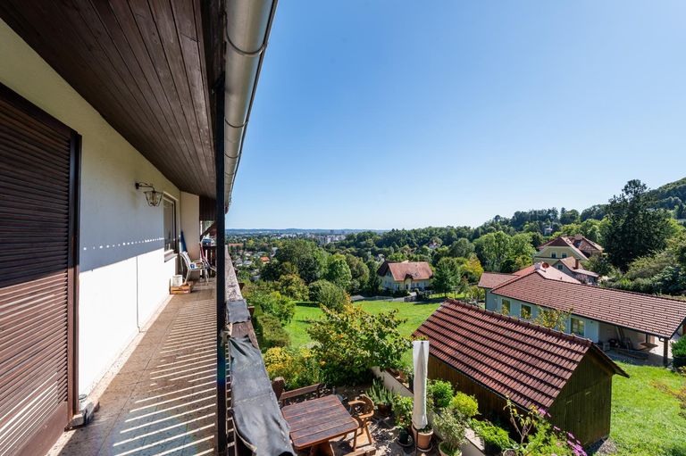 Balkon mit Aussicht Richtung Süden