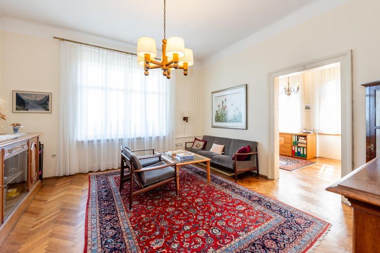 Wohnzimmer EG Altbau