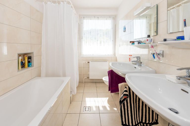 Badezimmer EG Zubau