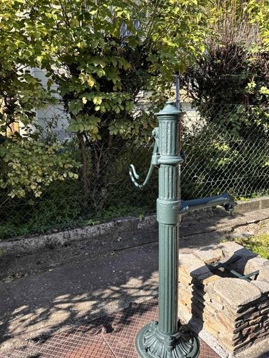 Brunnen