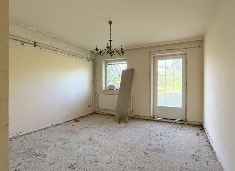 Zimmer - Kellergeschoss KI_generiert