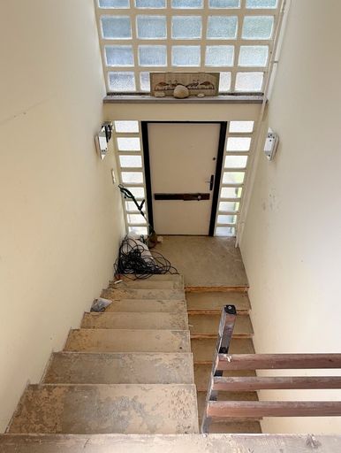 Aufgang ins Obergeschoss