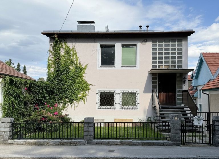 Frontansicht KI_generiert