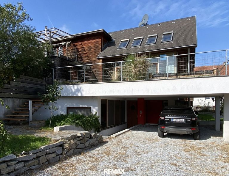 Beim Haus