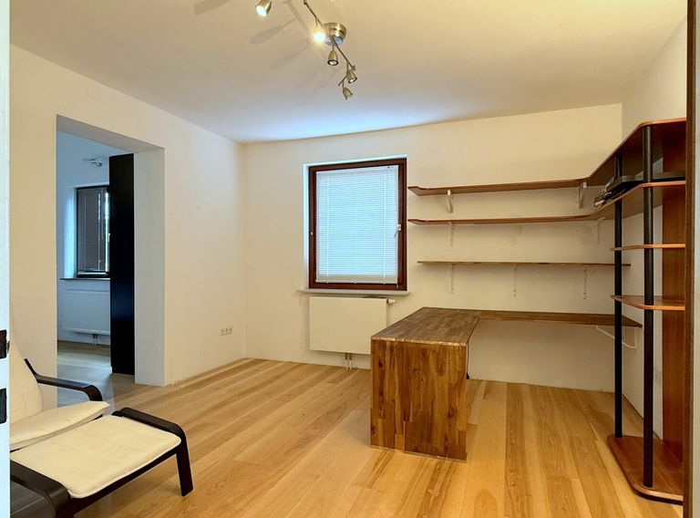 Arbeitszimmer im Obergeschoss