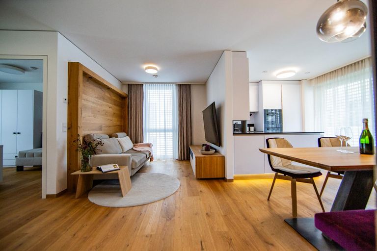 ...exquisite Materialien