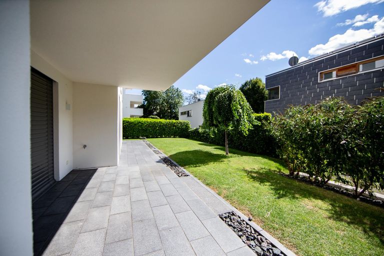 elegante Südterrasse