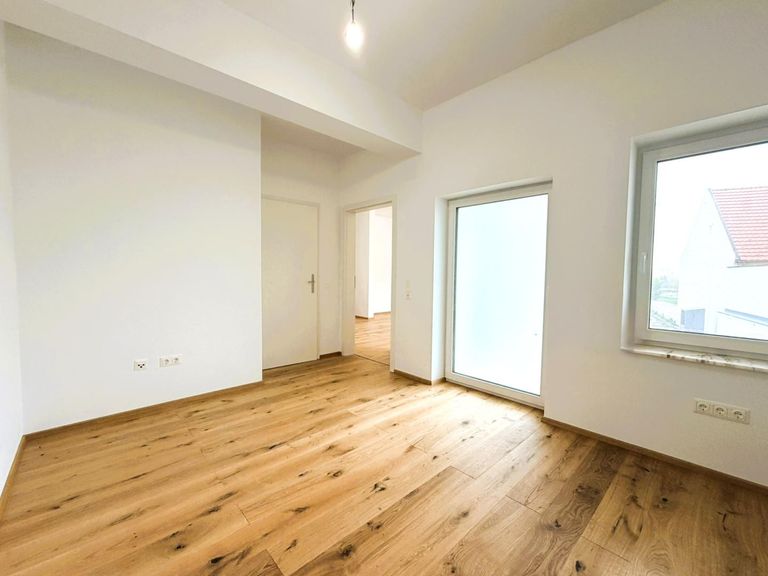 8 Kleines Schlafzimmer mit Duschbad